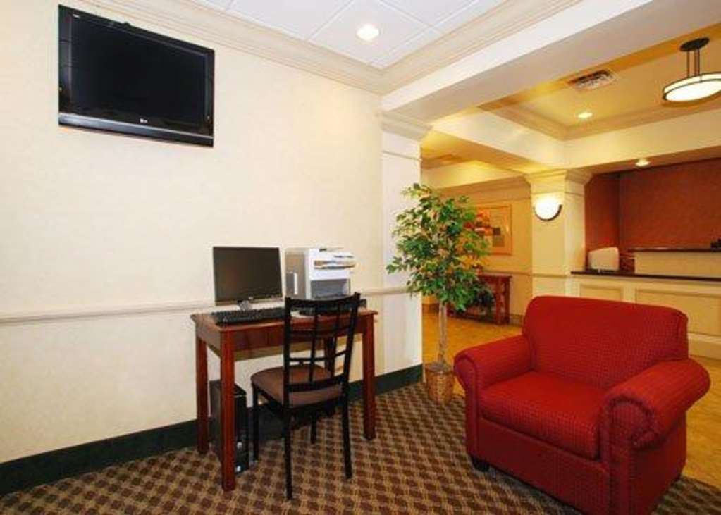 Quality Inn Parsons North Удобства фото