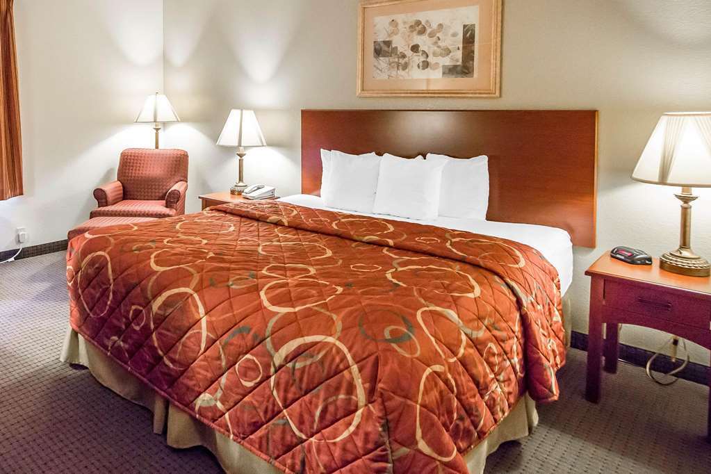 Quality Inn Parsons North Номер фото